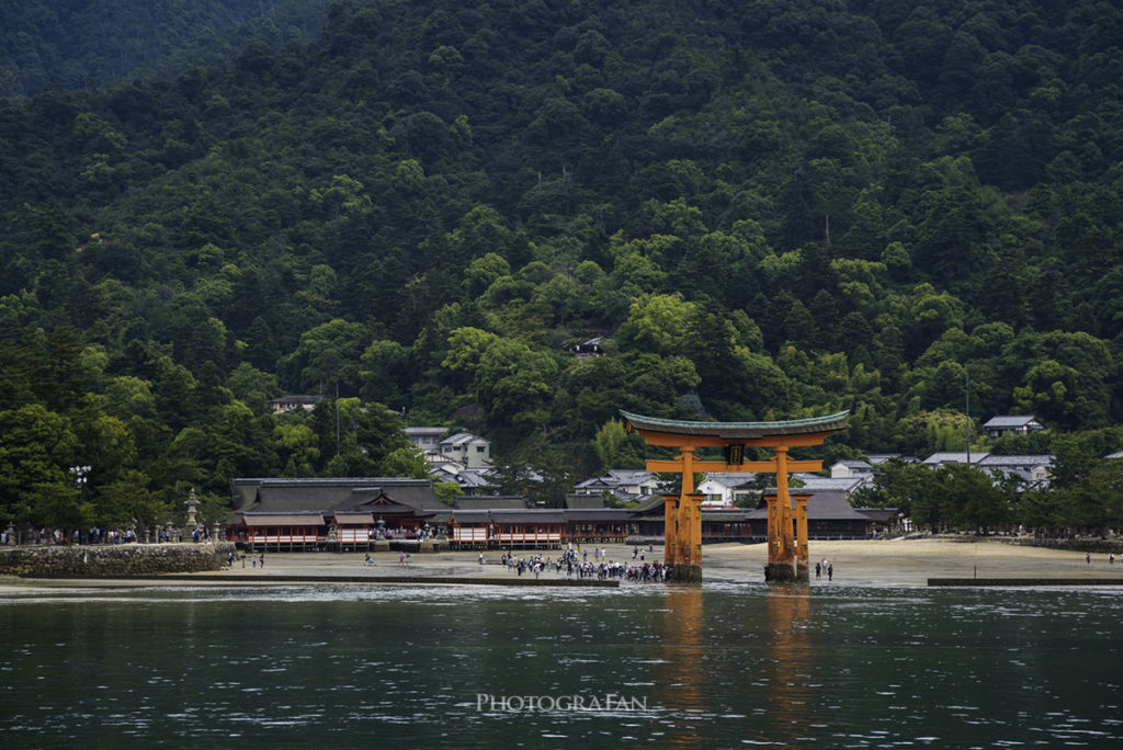 厳島神社と大鳥居