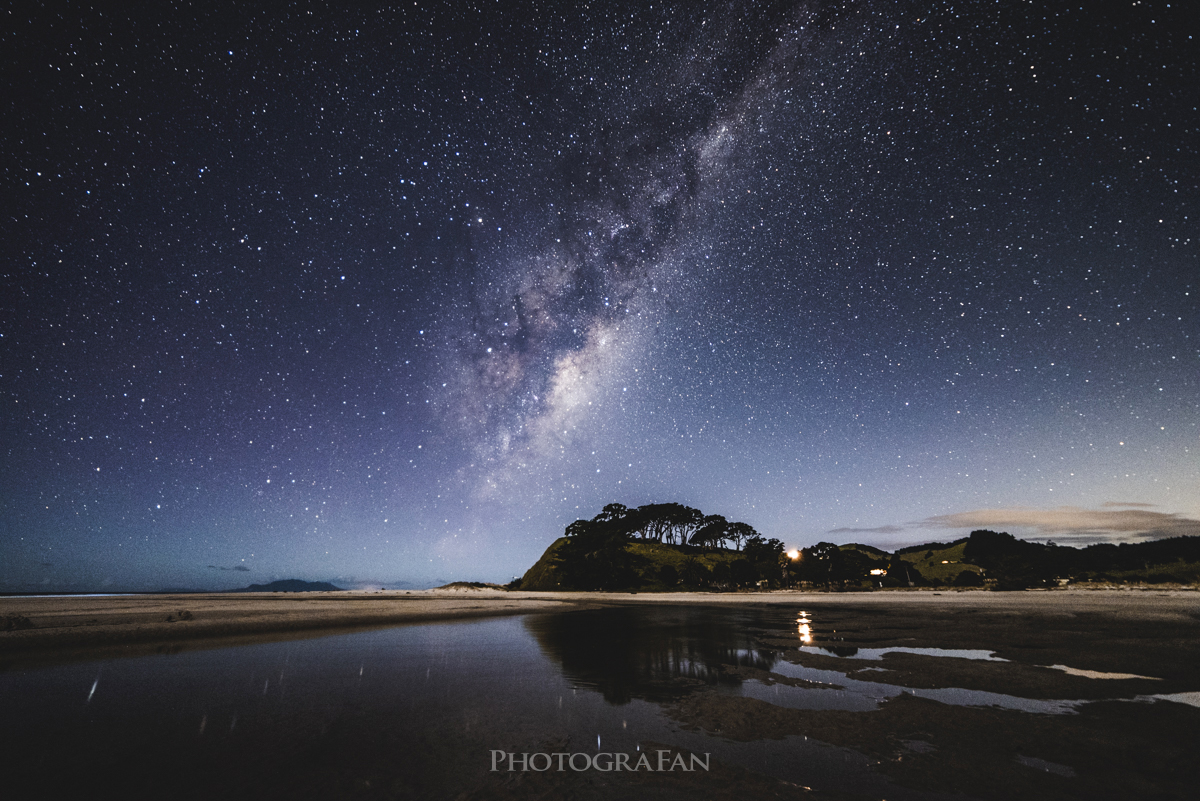 ニュージーランドの満天の星空を一眼レフカメラで360度パノラマ撮影 Pakiri Beach フォトグラファン