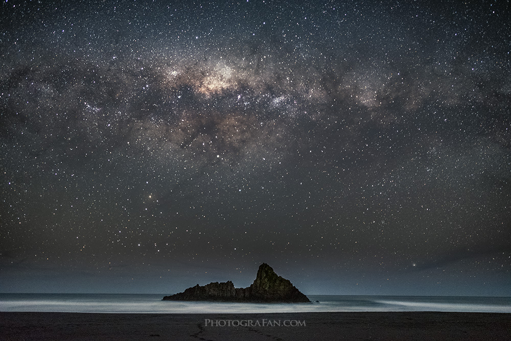 星景撮影に最適なおすすめレンズの選び方 画角別で見る天の川比較 フォトグラファン