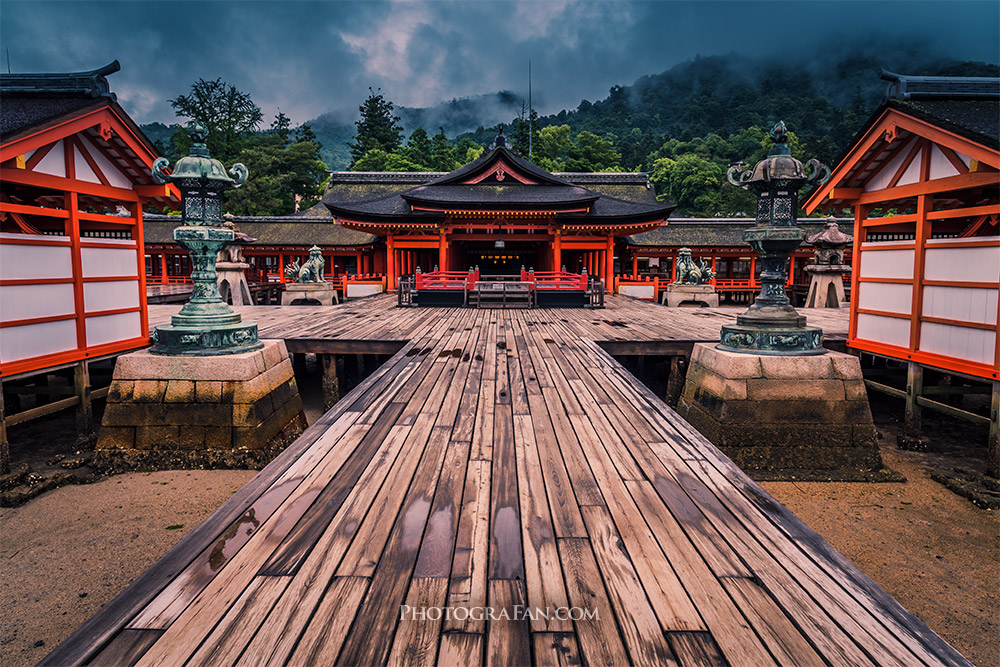 厳島神社