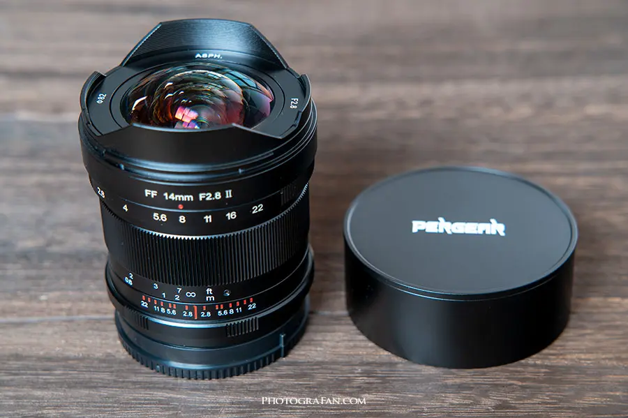 Pergear 14mm F2.8 II Full-Frame Manual Lens for Sony, Nikon